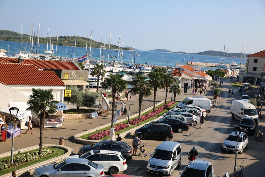 Apartments Centar Vodice Eksteriør bilde